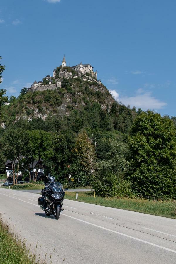 Ferienwohnungen Panorama Harrys Bike Tours Villach Exterior photo